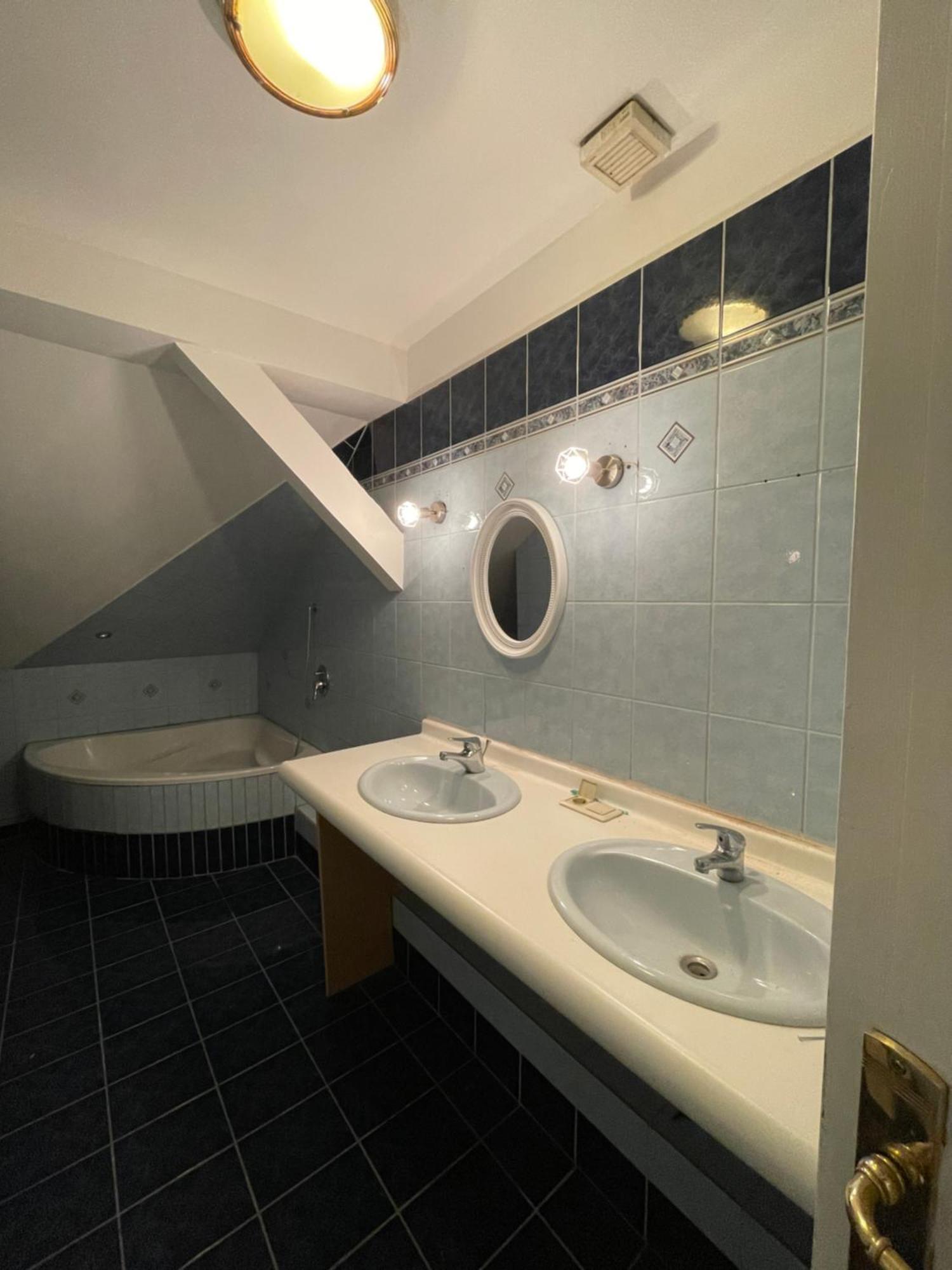 U6 Schoepfwerk Home 5 Вена Экстерьер фото