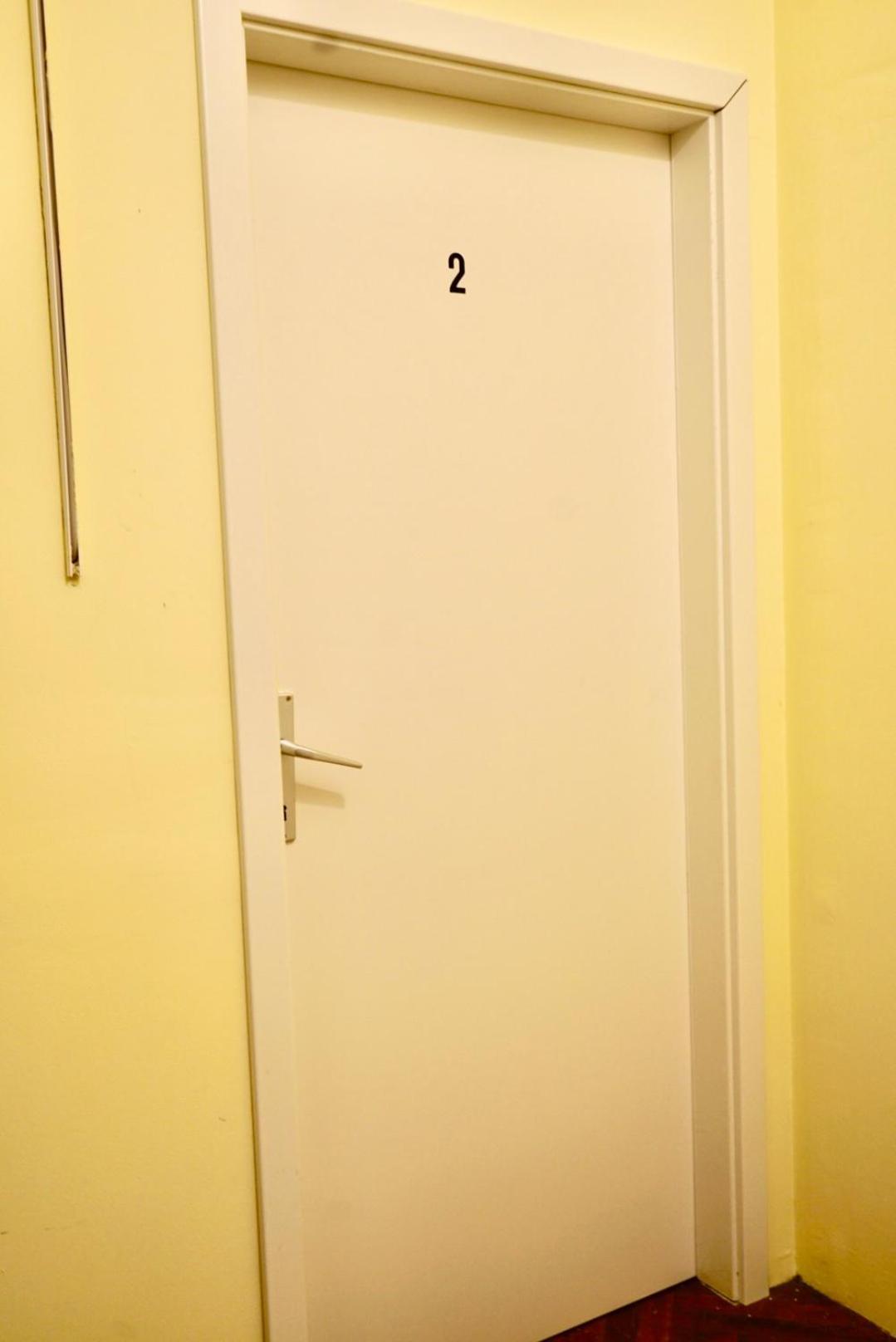 U6 Schoepfwerk Home 5 Вена Экстерьер фото