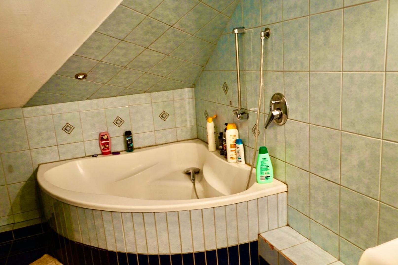 U6 Schoepfwerk Home 5 Вена Экстерьер фото