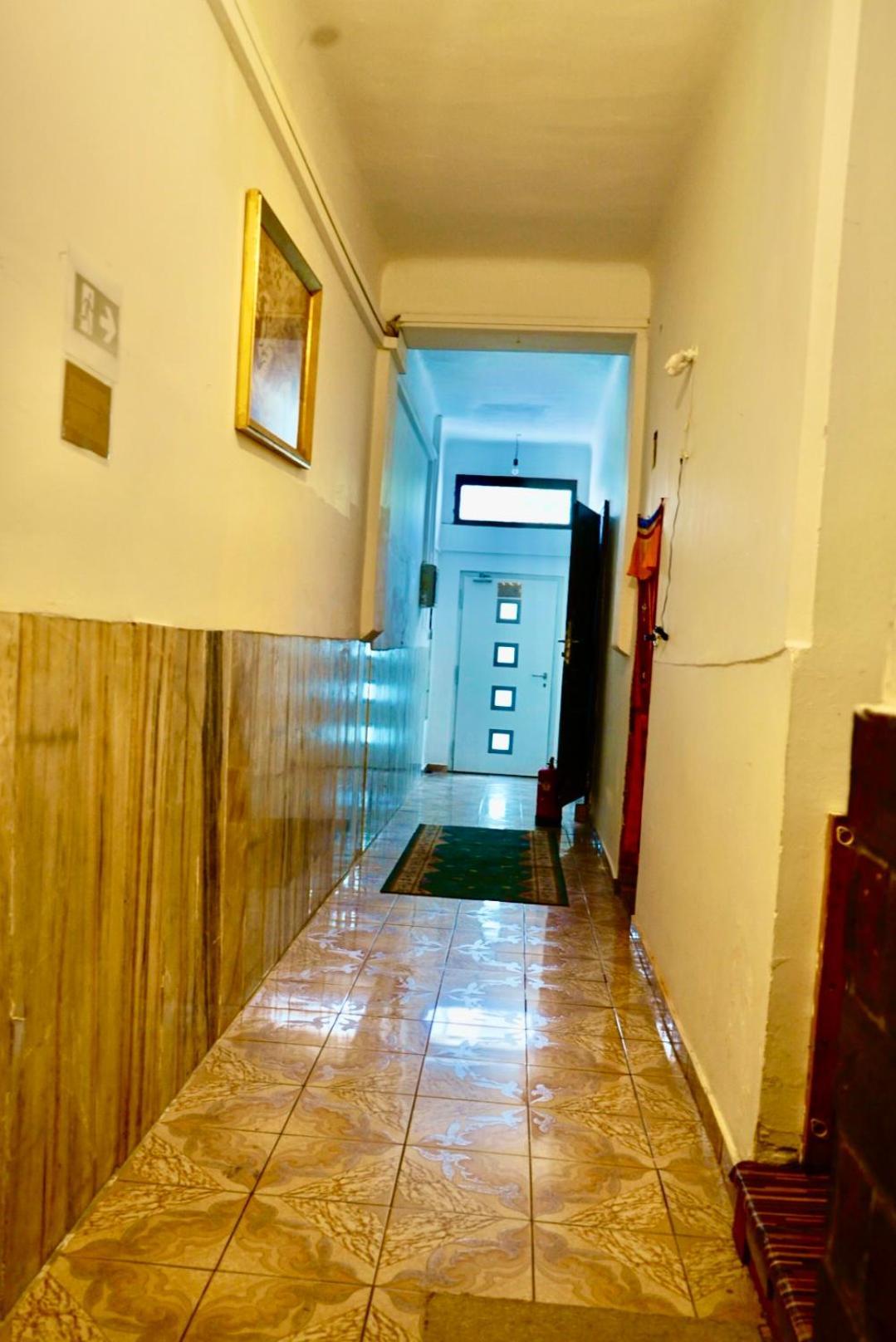 U6 Schoepfwerk Home 5 Вена Экстерьер фото
